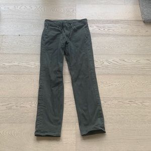 Dark green Levi 511’s Leg-32 waist-33